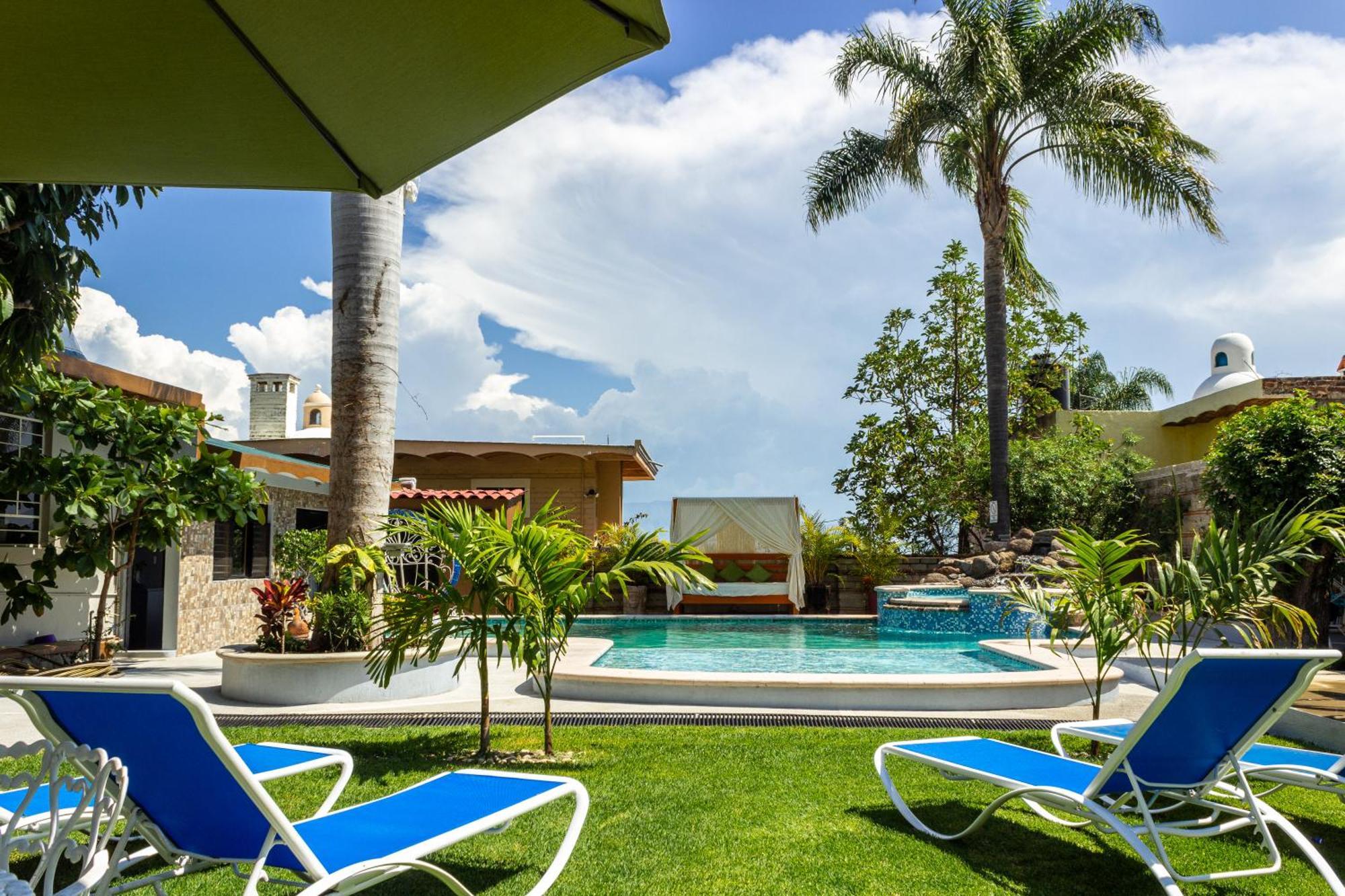 Casa De La Abuela Bed & Breakfast อาจิจิก ภายนอก รูปภาพ